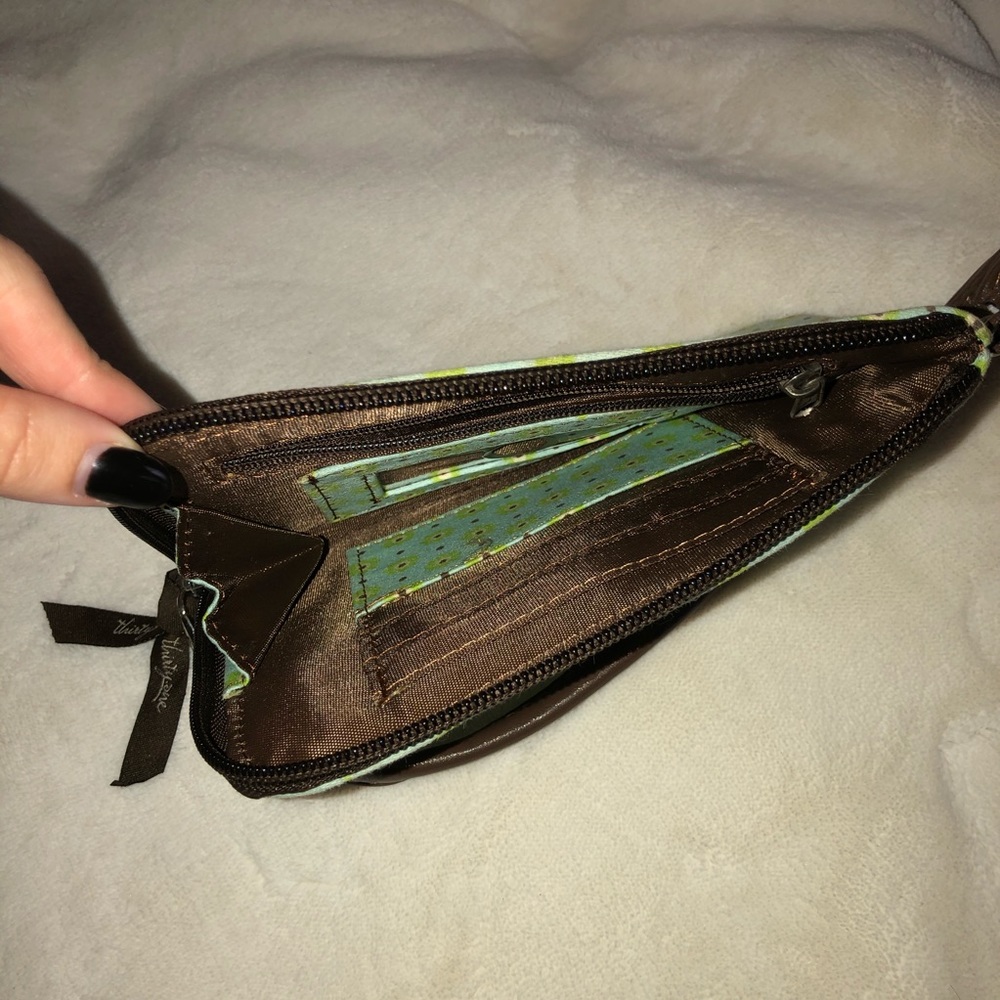 Thirty-One Floral Wristlet - Picture 4 of 5